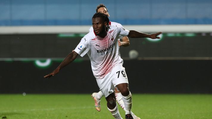 BERGAMO, ITALY - MAY 23: Franck Kessie of AC Milan celebrates his second goal during the Serie A match between Atalanta BC and AC Milan at Gewiss Stadium on May 23, 2021 in Bergamo, Italy. Sporting stadiums around Italy remain under strict restrictions due to the Coronavirus Pandemic as Government social distancing laws prohibit fans inside venues resulting in games being played behind closed doors. (Photo by Marco Luzzani/Getty Images) Kessie rinnovo