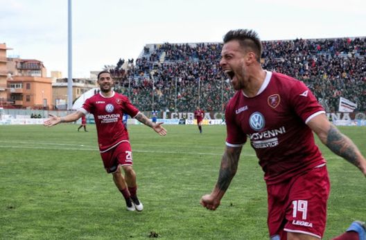  Due i gol segnati dal "Tanque" Denis, sempre più uomo da rincorsa - ultima da titolare il 5 dicembre contro il Brescia, giorno della prima rete della Reggina 
