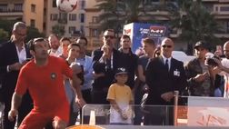 VIDEO / Luis Figo si dà ad una nuova disciplina calcistica: il teqball