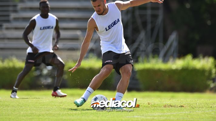 Puscas: “Palermo più forte del Benevento. Mancini fondamentale, sono cresciuto con Palacio…”  Puscas: “Palermo più forte del Benevento. Mancini fondamentale, sono cresciuto con Palacio…”