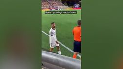 VIDEO / Tifoso prende in giro Insigne e l’Italia: “Dov’è la coppa del mondo?”