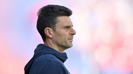 BOLOGNA, ITALY - APRIL 15: Thiago Motta, Head Coach of Bologna FC, looks on prior to the Serie A match between Bologna FC and AC Milan at Stadio Renato Dall'Ara on April 15, 2023 in Bologna, Italy. (Photo by Alessandro Sabattini/Getty Images)