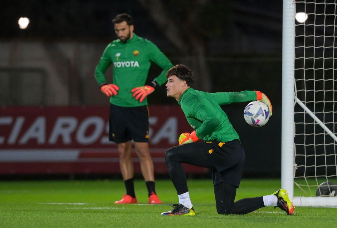 Trigoria, l’allenamento di rifinitura della Roma in vista del derby – FOTO GALLERY - immagine 20