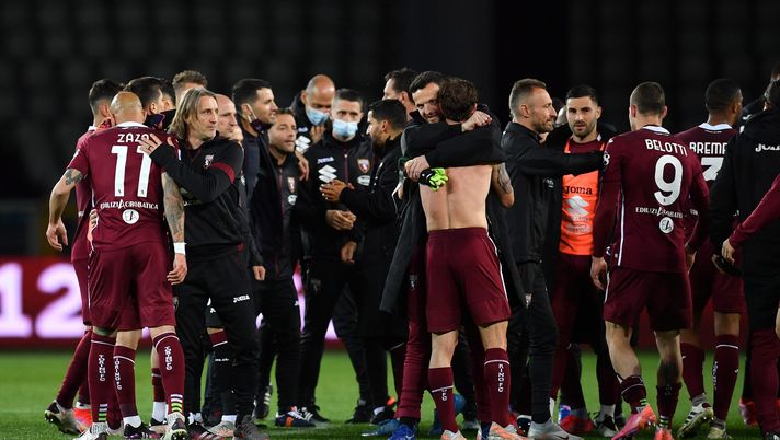 TURIN, ITALY - MAY 03: Simone Zaza of Torino FC celebrates their side's victory with Davide Nicola, Head Coach of Torino FC after the Serie A match between Torino FC and Parma Calcio at Stadio Olimpico di Torino on May 03, 2021 in Turin, Italy. Sporting stadiums around Italy remain under strict restrictions due to the Coronavirus Pandemic as Government social distancing laws prohibit fans inside venues resulting in games being played behind closed doors. (Photo by Valerio Pennicino/Getty Images) TURIN, ITALY - MAY 03: Simone Zaza of Torino FC celebrates their side's victory with Davide Nicola, Head Coach of Torino FC after the Serie A match between Torino FC and Parma Calcio at Stadio Olimpico di Torino on May 03, 2021 in Turin, Italy. Sporting stadiums around Italy remain under strict restrictions due to the Coronavirus Pandemic as Government social distancing laws prohibit fans inside venues resulting in games being played behind closed doors. (Photo by Valerio Pennicino/Getty Images)