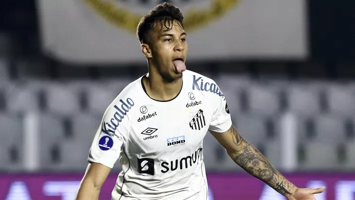 Kaio Jorge (attaccante Santos), obiettivo di calciomercato del Milan | AC Milan News (Getty Images)
