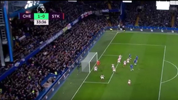 VIDEO / L’incornata di Cahill che porta in vantaggio il Chelsea