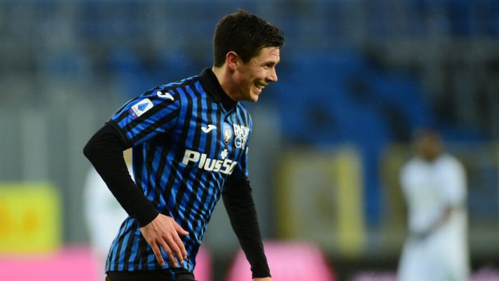 BERGAMO, ITALY - JANUARY 03: Matteo Pessina of Atalanta B.C. celebrates after scoring their sides second goal during the Serie A match between Atalanta BC and US Sassuolo at Gewiss Stadium on January 03, 2021 in Bergamo, Italy. Sporting stadiums around Italy remain under strict restrictions due to the Coronavirus Pandemic as Government social distancing laws prohibit fans inside venues resulting in games being played behind closed doors. (Photo by Pier Marco Tacca/Getty Images) Pessina intoccabile, la promessa e un “piede per il letto”: Gazzetta lo premia, prende più di Duvan! - immagine 1