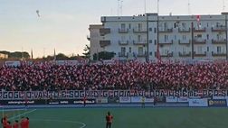 Molfetta, c’è il derby ma non i tifosi: solo 19 biglietti venduti, la protesta “Non sudate la maglia”