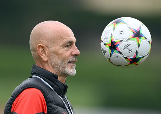 Stefano Pioli AC Milan allenamento Milanello