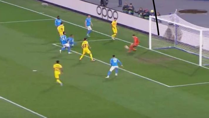 VIDEO Super Meret annulla il Barcellona: le parate da saracinesca dell’azzurro - immagine 1