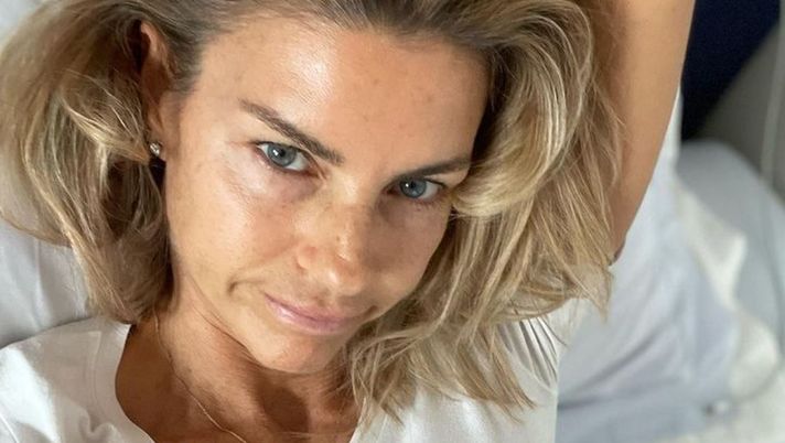 Martina Colombari positiva al Covid ma sta bene: “Senza vaccino sarebbe stato peggio”  Martina Colombari positiva al Covid ma sta bene: “Senza vaccino sarebbe stato peggio” - immagine 1