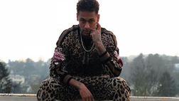 SOCIAL / Neymar raccoglie più di un mln e mezzo di like per il suo look tutto tigrato