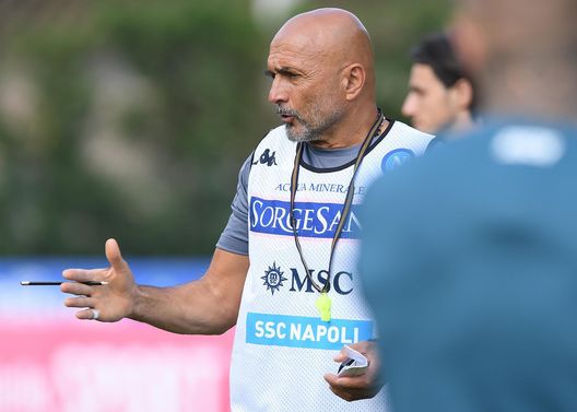 Luciano Spalletti (Photo by SSC NAPOLI/SSC NAPOLI via Getty Images) Ritiro Dimaro, domani la conferenza stampa di presentazione: l’appuntamento- immagine 2