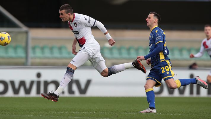 LIVE Serie B, alle 20.30 Crotone-Como: segui la diretta del match 