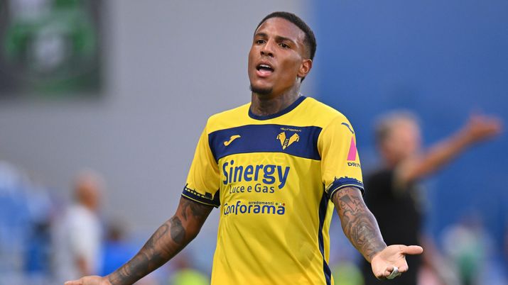 Verona, Folorunsho convocato ma in tribuna: il motivo del forfait contro il Cagliari - immagine 1