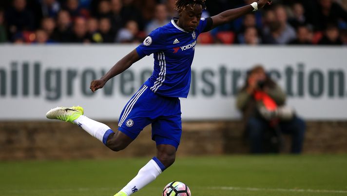 ALDERSHOT, ENGLAND - APRIL 21:  Trevoh Chalobah of Chelsea in action during the Premier League 2 match between Chelsea and Everton on April 21, 2017 in Aldershot, England.  (Photo by Ben Hoskins/Getty Images) 
