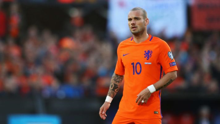 during the FIFA 2018 World Cup Qualifier between the Netherlands and Luxembourg held at De Kuip or Stadion Feijenoord on June 9, 2017 in Rotterdam, Netherlands. Sneijder-Samp, l’agente apre: “Ama l’Italia, è una possibilità” - immagine 1