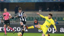 Un pizzico di fortuna e tanta tenacia: l’Udinese pareggia a Verona