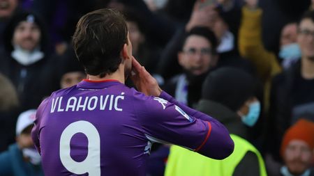 GERMOGLI PH: 11DICEMBRE 2021 FIRENZE STADIO ARTEMIO FRANCHI CAMPIONATO SERIE A TIM FIORENTINA VS SALERNITANA NELLA FOTO GOL ESULTANZA VLAHOVIC GERMOGLI PH: 11DICEMBRE 2021 FIRENZE STADIO ARTEMIO FRANCHI CAMPIONATO SERIE A TIM FIORENTINA VS SALERNITANA NELLA FOTO GOL ESULTANZA VLAHOVIC