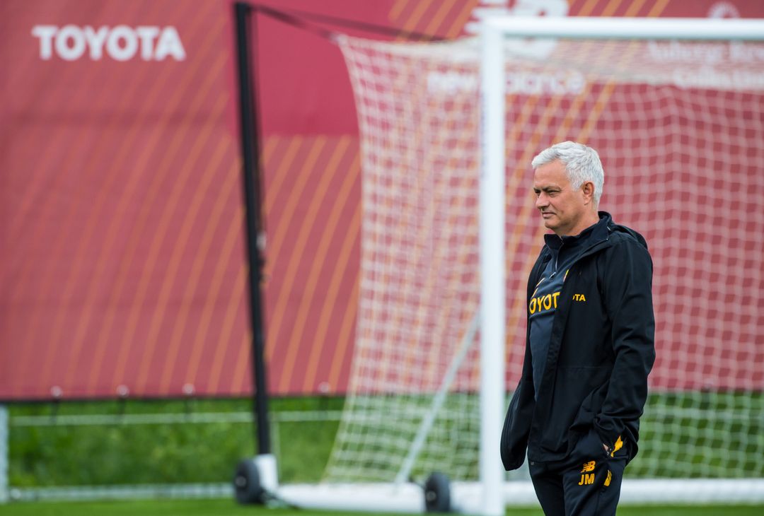 Roma, rifinitura in vista del Leverkusen: ci sono Dybala e Wijnaldum – FOTO GALLERY - immagine 17