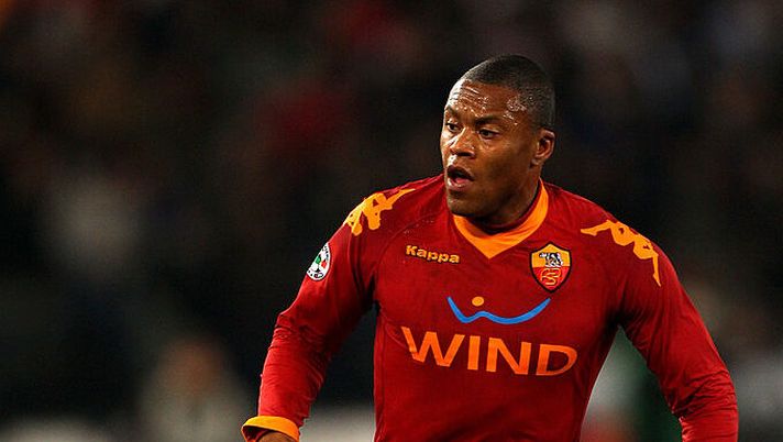 Julio Baptista: “Il derby si decide nei dettagli. Spero che De Rossi possa vincerlo” - immagine 1