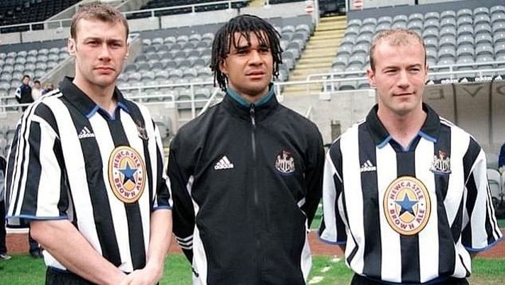 Newcastle, Alan Shearer: “Non piacevo a Gullit e lui mi lasciò fuori per il derby…” Newcastle, Alan Shearer: “Non piacevo a Gullit e lui mi lasciò fuori per il derby…”