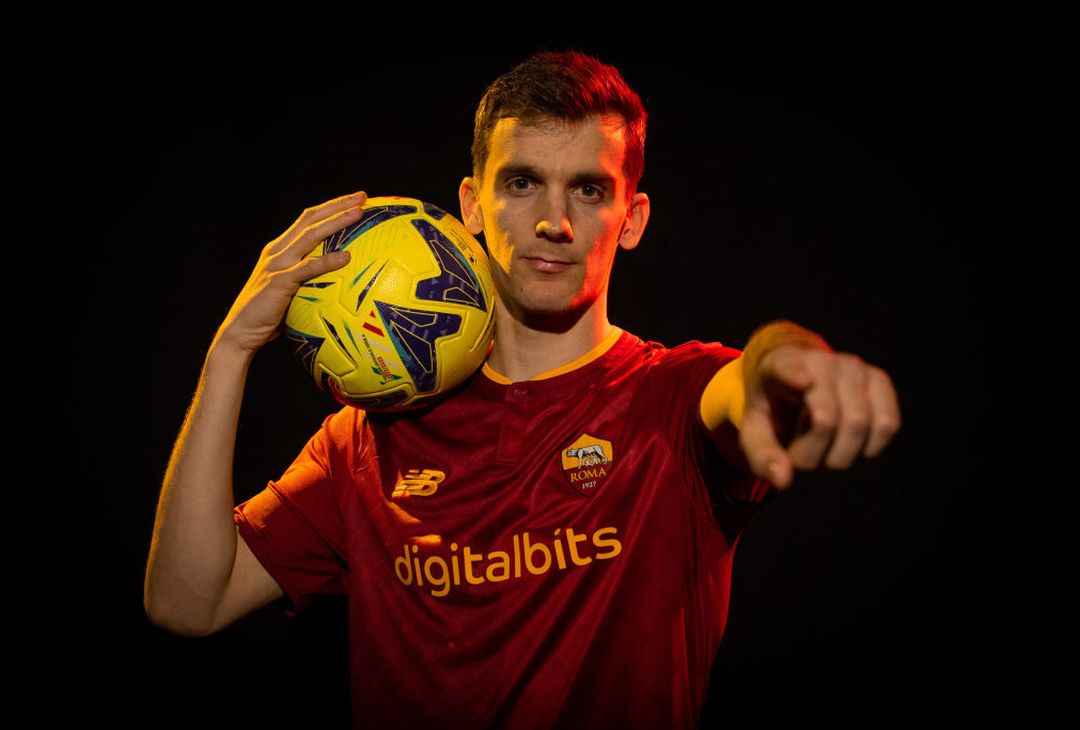 Trigoria, il primo giorno di Diego Llorente alla Roma – FOTO GALLERY - immagine 11