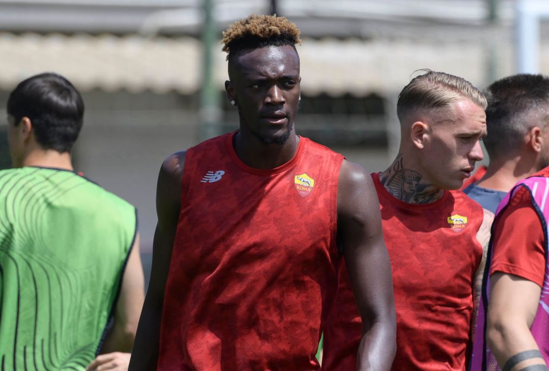 Roma, la rifinitura in vista della finale contro il Feyenoord – FOTO GALLERY - immagine 6