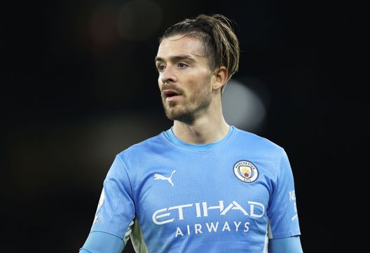 MANCHESTER, ENGLAND - DECEMBER 14: Jack Grealish of Manchester City during the Premier League match between Manchester City and Leeds United at Etihad Stadium on December 14, 2021 in Manchester, England. (Photo by Clive Brunskill/Getty Images) Grealish, che vacanze a Las Vegas: 93mila euro in Champagne e hotel da 5800 a notte- immagine 1