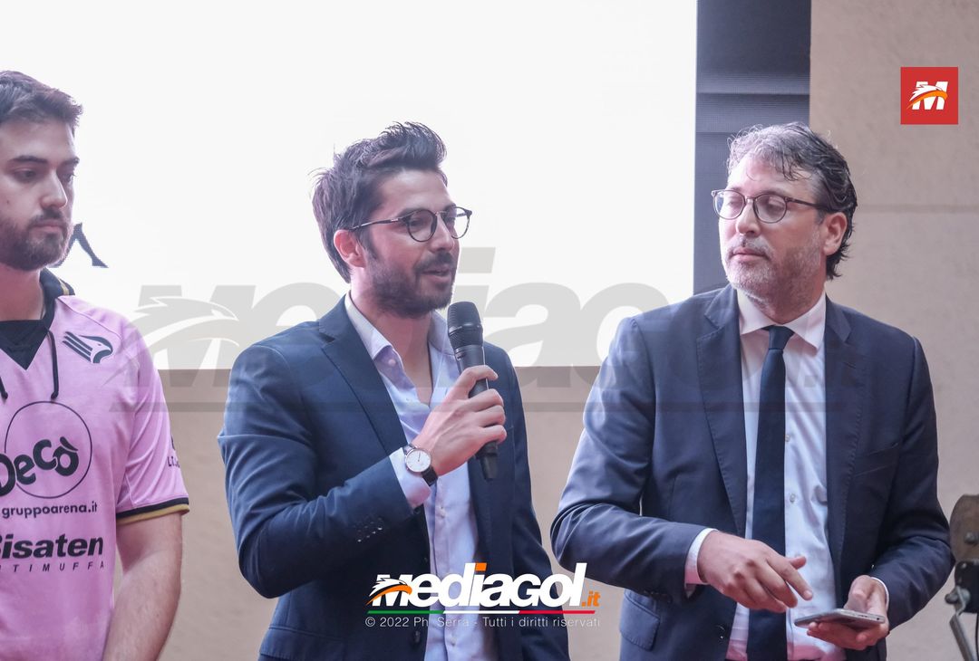FOTO PALERMO, presentazione nuove maglie gara Palermo 2022/2023 (Gallery) - immagine 43