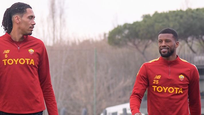 Wijnaldum punta una maglia da titolare con la Cremonese. Sirene inglesi per Smalling - immagine 1