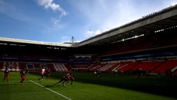 Feyenoord, l’appello del dg ai tifosi: “Non abbiamo più riserve finanziarie. Rinunciate ai rimborsi per abbonamenti”