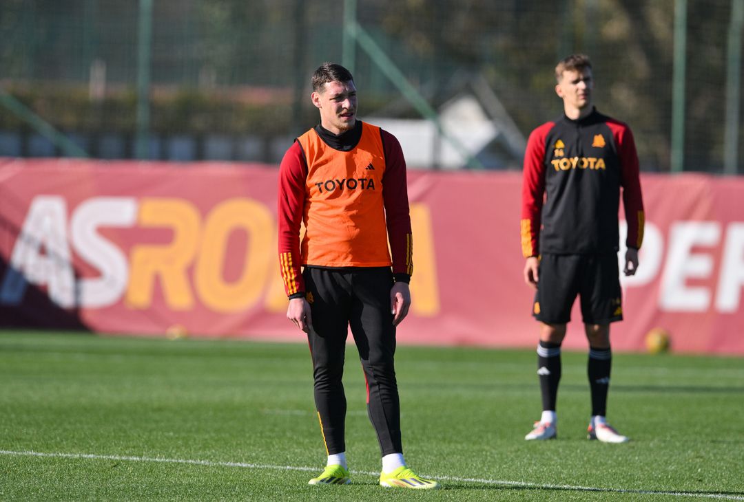 Roma, l’ultimo allenamento prima della partenza per Riyad – FOTOGALLERY - immagine 39