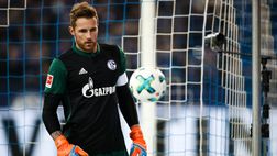 Lo Schalke 04 rincuora Fährmann dopo la papera: “Ci hai salvato il c… molte volte”
