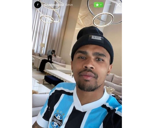 Douglas Costa Douglas Costa