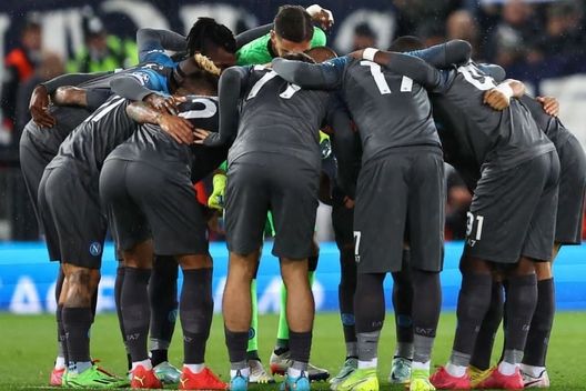 FOTO Osimhen carica il Napoli sui social: “Super orgoglioso di questa squadra”- immagine 2
