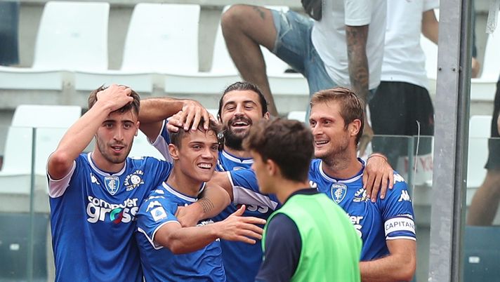 EMPOLI, ITALY - SEPTEMBER 26: Samuele Ricci of Empoli FC celebrates after scoring a goal during the Serie A match between Empoli FC and Bologna FC at Stadio Carlo Castellani on September 26, 2021 in Empoli, Italy. (Photo by Gabriele Maltinti/Getty Images) EMPOLI, ITALY - SEPTEMBER 26: Samuele Ricci of Empoli FC celebrates after scoring a goal during the Serie A match between Empoli FC and Bologna FC at Stadio Carlo Castellani on September 26, 2021 in Empoli, Italy. (Photo by Gabriele Maltinti/Getty Images)