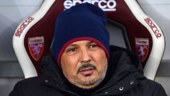 TURIN, ITALY - DECEMBER 20: Sinisa Mihajlovic, Head Coach of Bologna F.C. 1909 looks on prior to the Serie A match between Torino FC and Bologna FC at Stadio Olimpico di Torino on December 20, 2020 in Turin, Italy. Sporting stadiums around Italy remain under strict restrictions due to the Coronavirus Pandemic as Government social distancing laws prohibit fans inside venues resulting in games being played behind closed doors. (Photo by Valerio Pennicino/Getty Images) Mihajlovic: “Vignato domani può giocare titolare! Non boccio Barrow, Dijks, Skov Olsen…” - immagine 1
