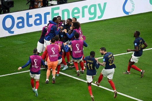 Getty Images Dugarry: “In 5′ argentini ballavano come pop corn. Sono meno forti di noi. Non oso…”- immagine 2