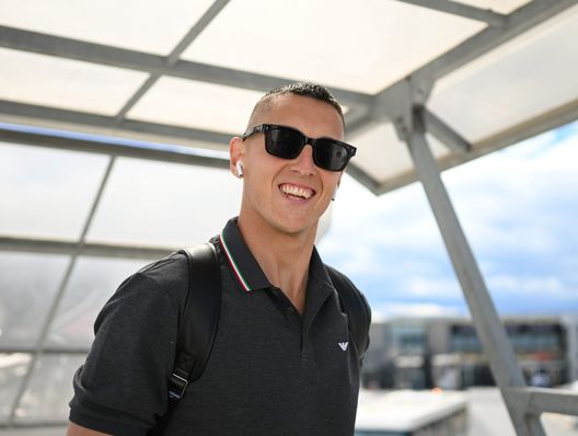 FLORENCE, ITALY - JUNE 10: Pierluigi Gollini of Italy departs for England on June 10, 2022 in Florence, Italy. (Photo by Claudio Villa/Getty Images) Laudisa: “Italiano avrà una rosa completa. Jovic e Gollini? Vi dico la mia”- immagine 2
