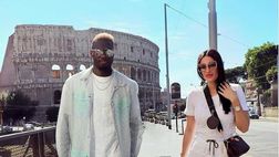 Caicedo e la moglie in centro a Roma. Dedica speciale di Maria per la famiglia