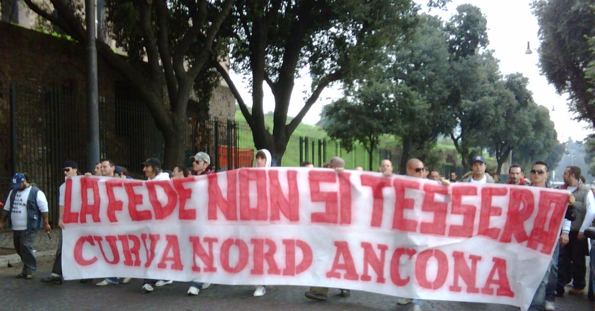 Tessera del tifoso, corteo a Roma Toro News Tessera del tifoso, corteo a Roma Toro News