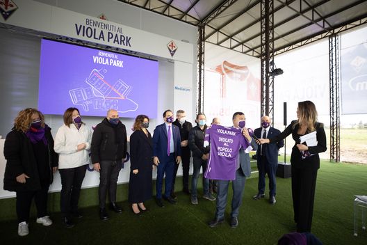 Bagno a Ripoli (FI), presentazione e piantumazione del primo ulivo al Viola Park ACF Fiorentina 2021-02-05 © Massimo Sestini Bagno a Ripoli (FI), presentazione e piantumazione del primo ulivo al Viola Park ACF Fiorentina 2021-02-05 © Massimo Sestini