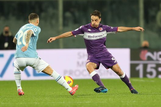 FLORENCE, ITALY - FEBRUARY 06: Giacomo Bonaventura of ACF Fiorentina in action during the Serie A match between ACF Fiorentina and SS Lazio at Stadio Artemio Franchi on February 6, 2022 in Florence, Italy. (Photo by Gabriele Maltinti/Getty Images) FLORENCE, ITALY - FEBRUARY 06: Giacomo Bonaventura of ACF Fiorentina in action during the Serie A match between ACF Fiorentina and SS Lazio at Stadio Artemio Franchi on February 6, 2022 in Florence, Italy. (Photo by Gabriele Maltinti/Getty Images)