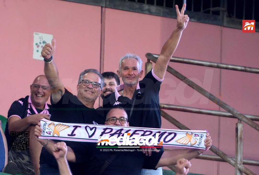 FOTOTIFO, Palermo-Perugia 2-0: i tifosi allo stadio Renzo Barbera (Gallery) - immagine 35