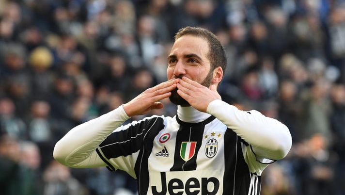 Higuain: “Dybala resti qui. Sono in forma, voglio segnare di più. Douglas e Bernardeschi…” - immagine 1