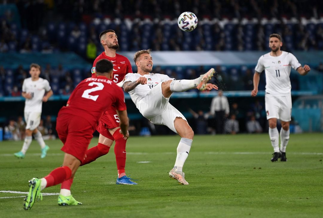  ROME, ITALY - JUNE 11: Ciro Immobile of Italy attempts an overhead kick during the UEFA Euro 2020 Championship Group A match between Turkey and Italy at the Stadio Olimpico on June 11, 2021 in Rome, Italy. (Photo by Mike Hewitt/Getty Images) 
