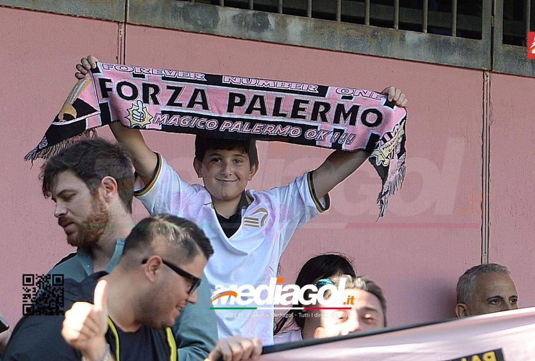 FOTOTIFO Palermo-Cittadella 0-0, i tifosi allo Stadio “Renzo Barbera” (Gallery) - immagine 35