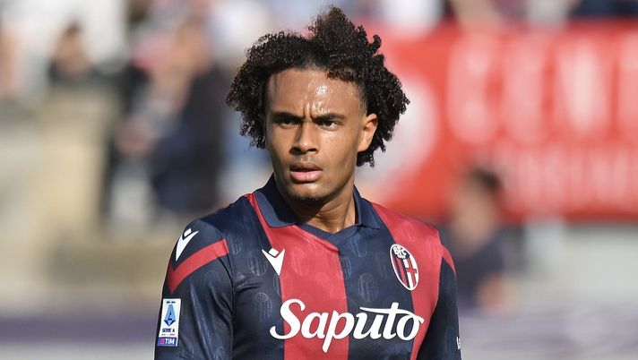 Joshua Zirkzee Bologna