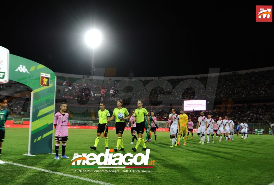 FOTO Palermo-Genoa 1-0: la gallery del big match della 5ª giornata di Serie B 2022-23 - immagine 65